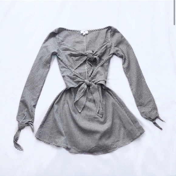 REVOLVE LPA ⋆ CUTOUT TIE DRESS - Picture 1 of 5